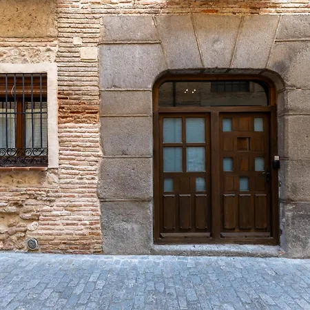 Juderia Apartment *